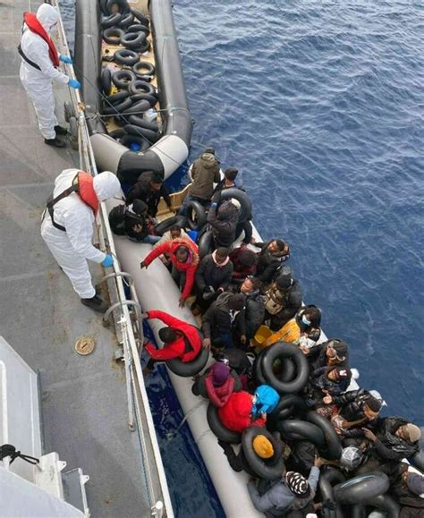 M­a­r­m­a­r­i­s­­t­e­ ­m­o­t­o­r­l­a­r­ı­ ­s­ö­k­ü­l­e­n­ ­l­a­s­t­i­k­ ­b­o­t­ ­i­ç­i­n­d­e­ ­8­2­ ­g­ö­ç­m­e­n­ ­ö­l­ü­m­e­ ­i­t­i­l­d­i­